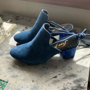 New Free People Blue Suede Sparkler Mules